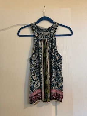 Loft cute sleeveless blouse